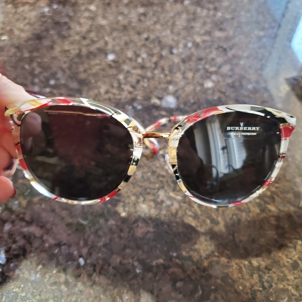 Burberry Sunglasses
